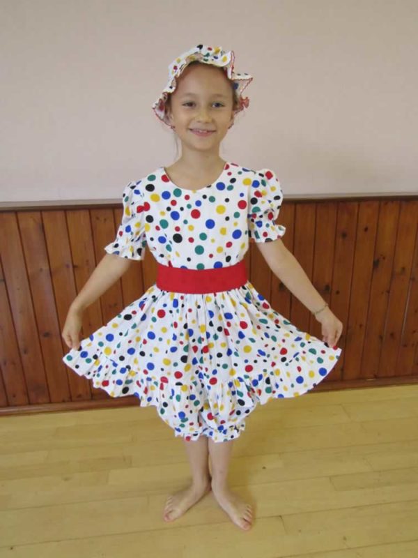 Child spot dress, bloomers and mob cap